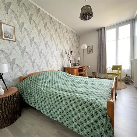 Le Neufchatel Cosy 3 *